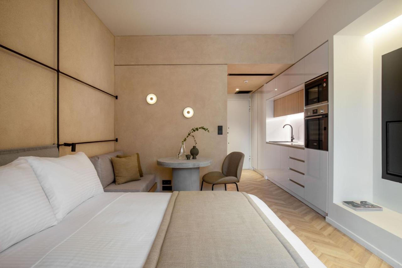 Hotel The Newel Psychiko Atenas Exterior foto A room at the hotel