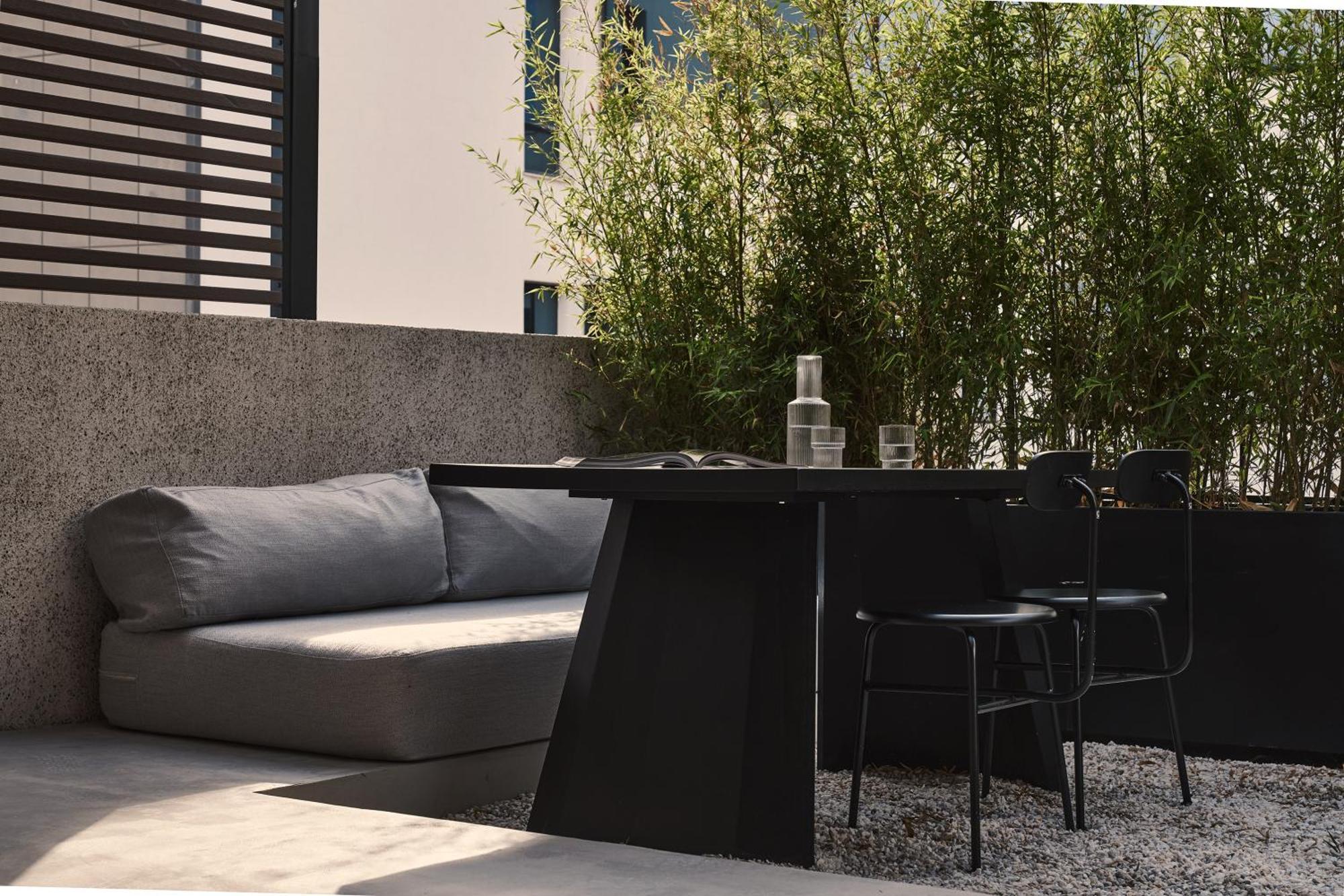 Hotel The Newel Psychiko Atenas Exterior foto 3D rendering of a patio