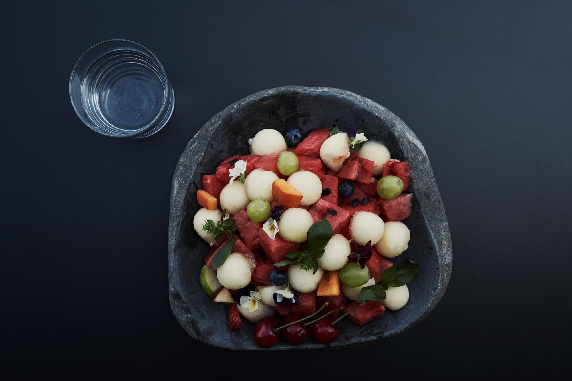 Hotel The Newel Psychiko Atenas Exterior foto Fruit salad